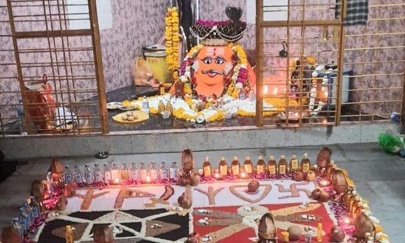 महाष्टमी पर श्मशान भैरव मन्दिर में हुआ महानुष्ठान