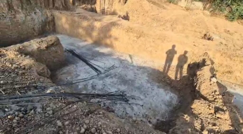 सोनकच्छ कॉलेज निर्माण गुणवत्ता पर सवाल