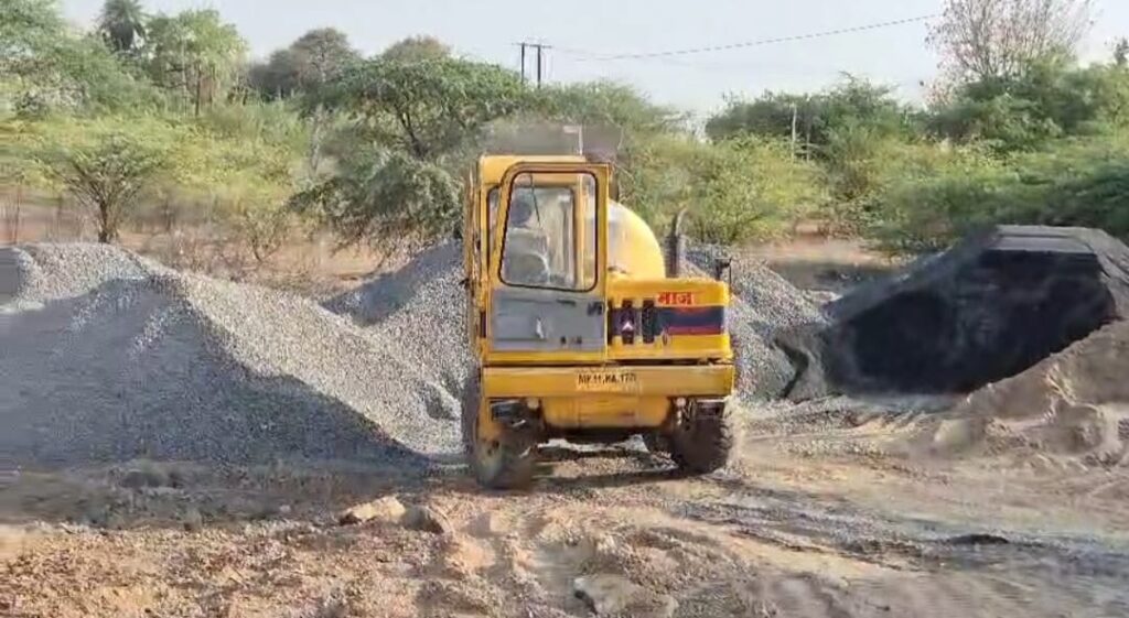 सोनकच्छ कॉलेज निर्माण गुणवत्ता पर सवाल